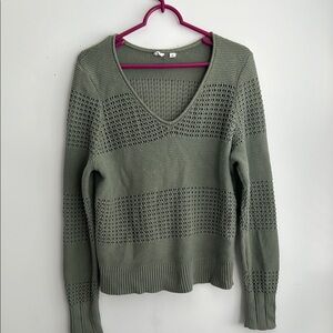 Gap Women's Green Knit Sweater size M